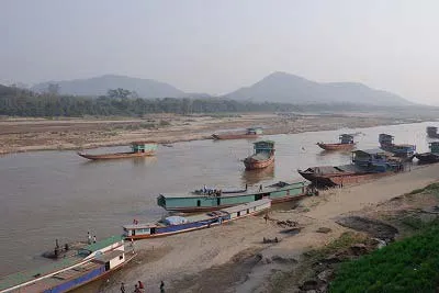 メコン川のスローボート