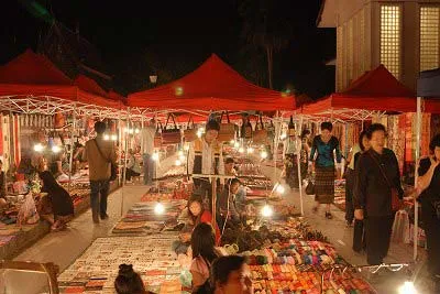 ルアンパバーンの夜店