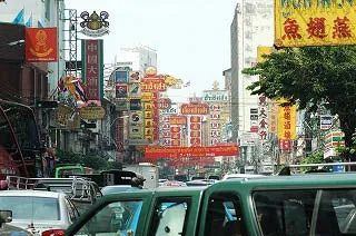 ホアランポーン駅周辺